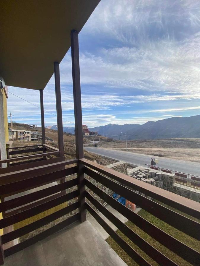 Bismillah Hotel And Restaurent Гудаури Екстериор снимка