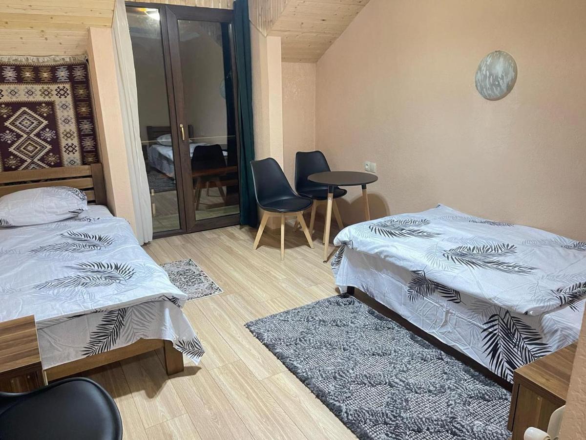 Bismillah Hotel And Restaurent Гудаури Екстериор снимка
